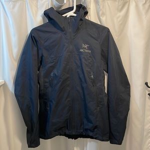 Arc’teryx tenquille hooded jacket